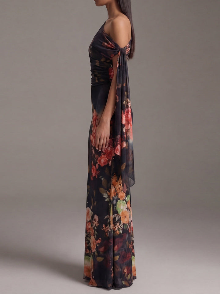 Abito Maxi Plissettato i Chiffon Stampato Nero con Spalla Scoperta