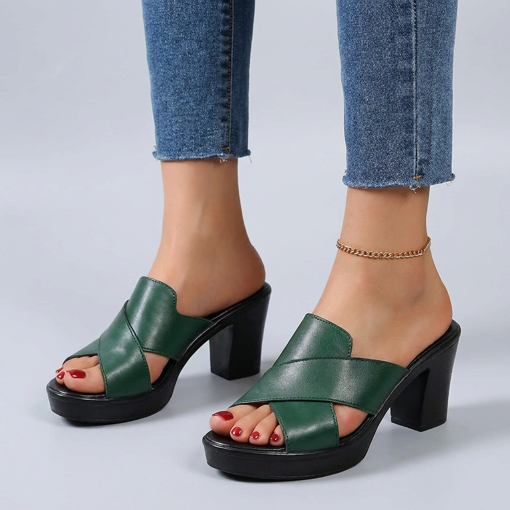 Darcy | Elegant Ortodontiske Sandaler
